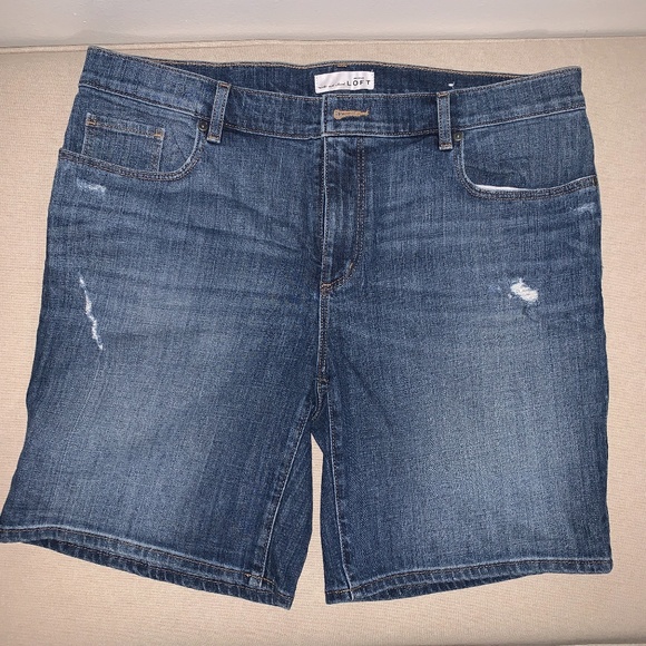 LOFT Pants - Loft Bermuda Shorts Size 12